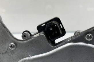 Moteur essuie glace arriere SUZUKI SWIFT 3