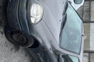Pare choc avant RENAULT CLIO 2