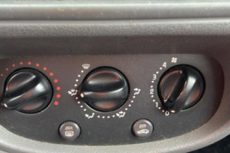 Pare choc avant RENAULT CLIO 2