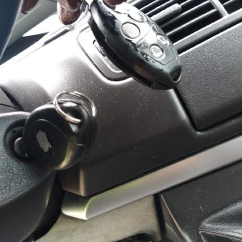 Retroviseur interieur PEUGEOT 807 Photo n°16