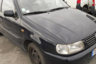 Optique avant secondaire gauche (feux)(clignotant) VOLKSWAGEN POLO 3