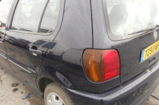 Optique avant secondaire gauche (feux)(clignotant) VOLKSWAGEN POLO 3