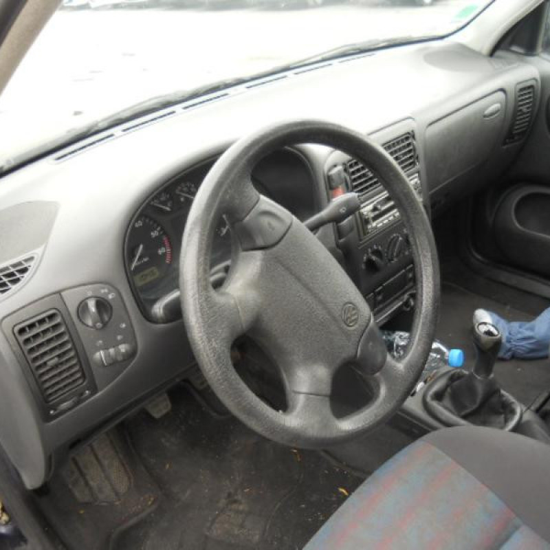 Optique avant secondaire gauche (feux)(clignotant) VOLKSWAGEN POLO 3 Photo n°7