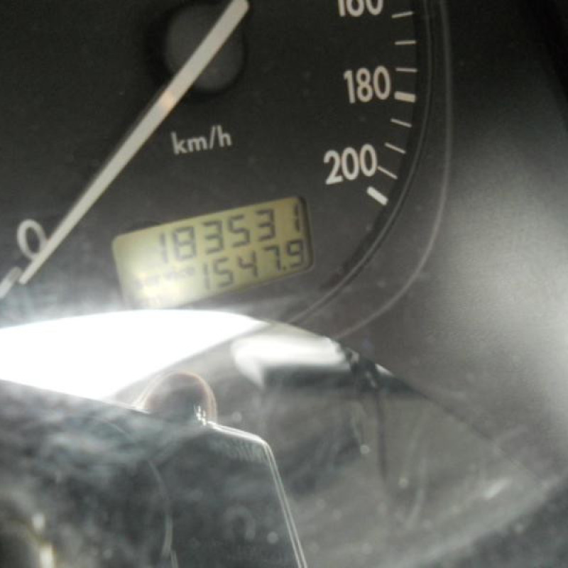 Optique avant secondaire gauche (feux)(clignotant) VOLKSWAGEN POLO 3 Photo n°10