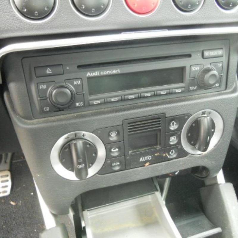 Porte avant droit AUDI TT 1 Photo n°16