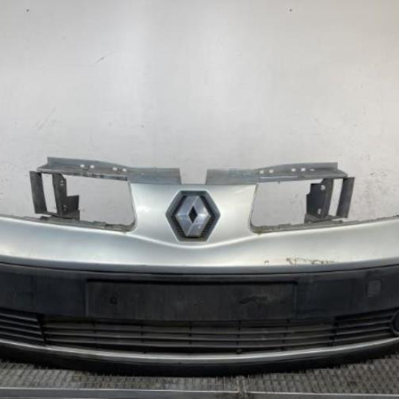 Pare choc avant RENAULT ESPACE 4 Photo n°1
