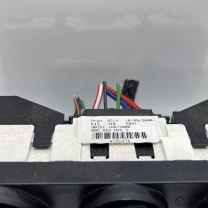 Commande chauffage VOLKSWAGEN FOX Photo n°2
