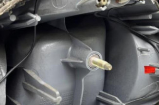 Feu arriere principal gauche (feux) TOYOTA YARIS 1