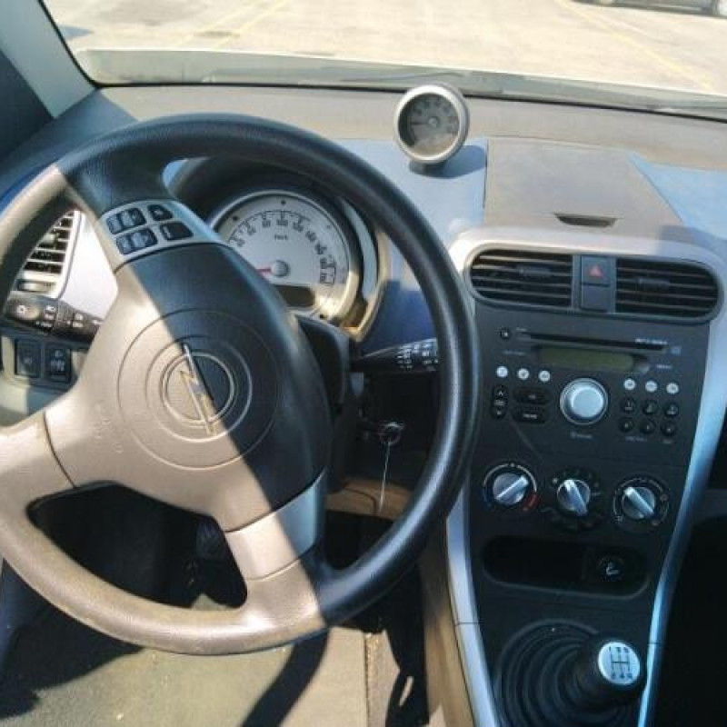 Vase de lave glace OPEL AGILA B Photo n°12