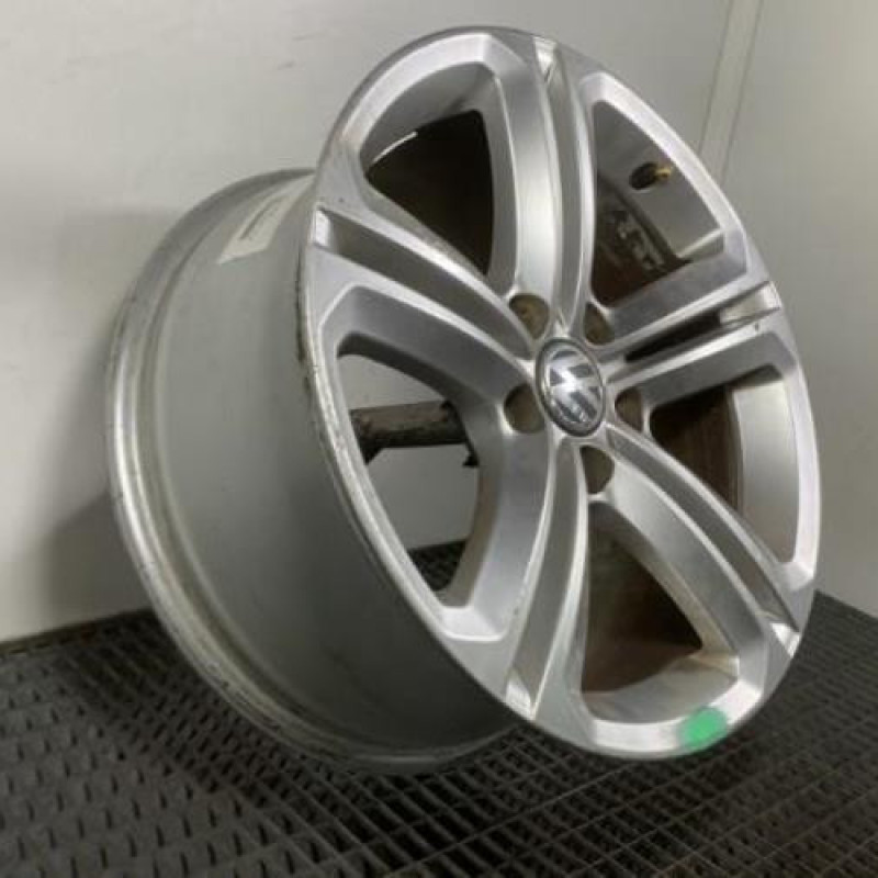 Jante VOLKSWAGEN SCIROCCO 3 Photo n°3