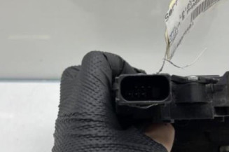 Serrure avant droit OPEL MERIVA B