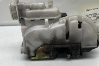 Serrure avant droit VOLKSWAGEN GOLF 4