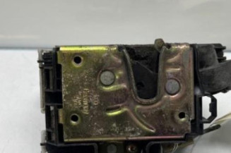 Serrure avant droit VOLKSWAGEN GOLF 4