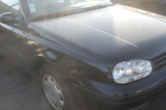 Serrure avant droit VOLKSWAGEN GOLF 4