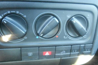 Serrure avant droit VOLKSWAGEN GOLF 4