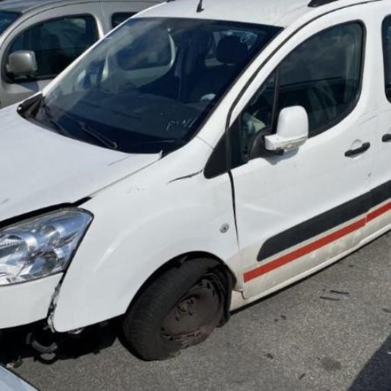 Alternateur PEUGEOT PARTNER 2 Photo n°4