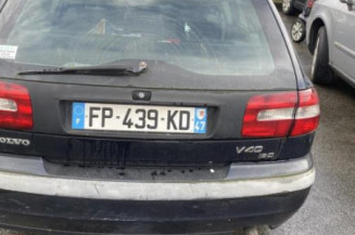 Feu arriere principal droit (feux) VOLVO V 40 1