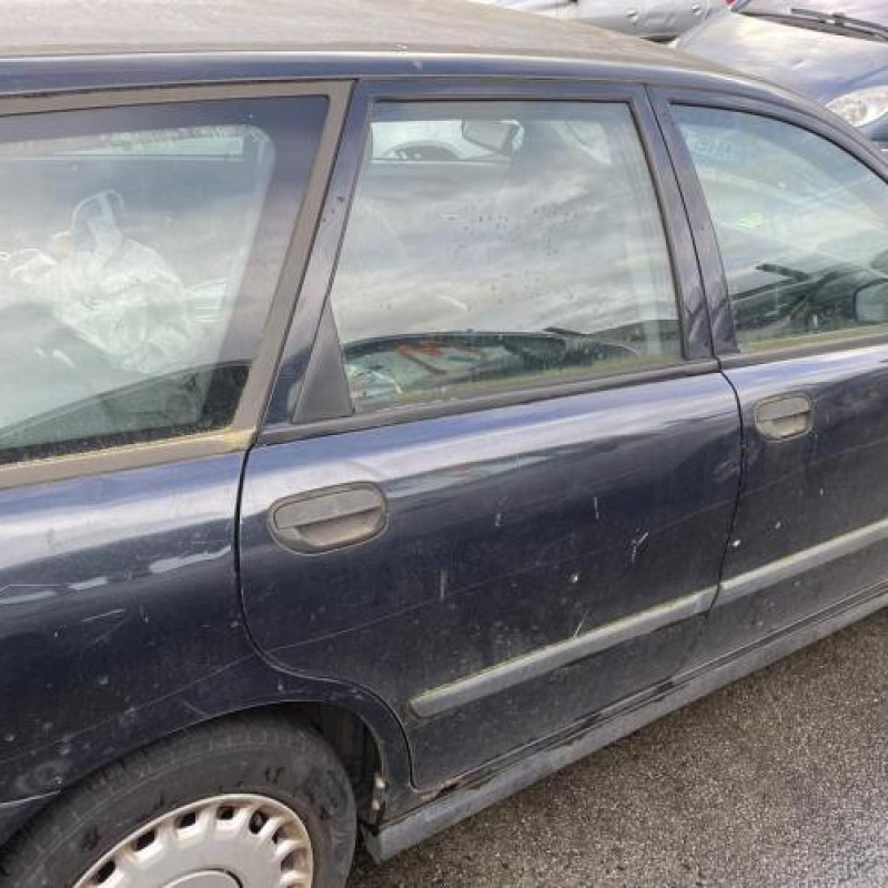 Feu arriere principal droit (feux) VOLVO V 40 1 Photo n°15