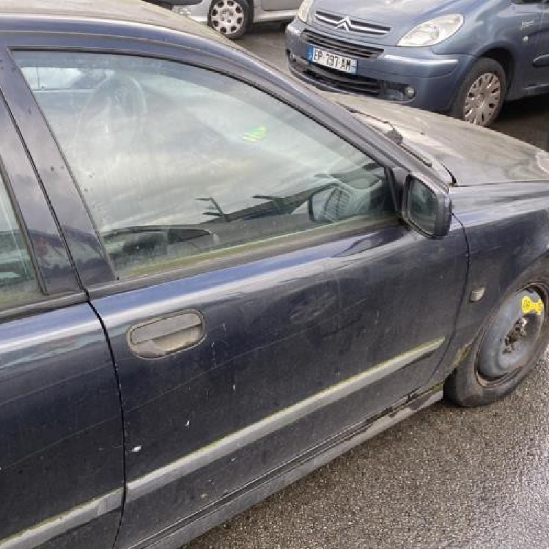 Feu arriere principal droit (feux) VOLVO V 40 1 Photo n°16