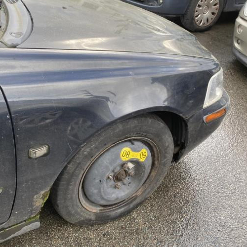Feu arriere principal droit (feux) VOLVO V 40 1 Photo n°17