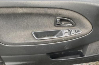 Feu arriere principal droit (feux) VOLVO V 40 1