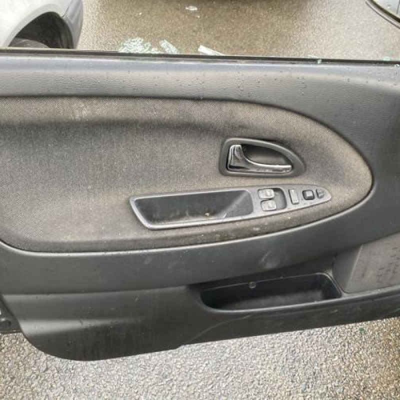Feu arriere principal droit (feux) VOLVO V 40 1 Photo n°18