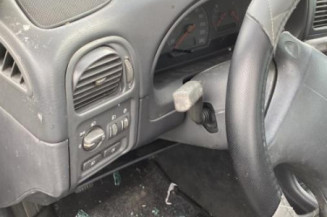 Feu arriere principal droit (feux) VOLVO V 40 1