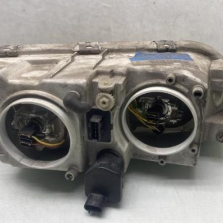 Optique avant principal gauche (feux)(phare) VOLVO V 40 1