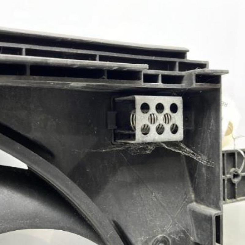Moto ventilateur radiateur PEUGEOT 308 2 SW Photo n°6