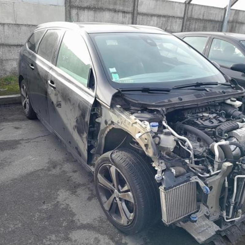 Moto ventilateur radiateur PEUGEOT 308 2 SW Photo n°8