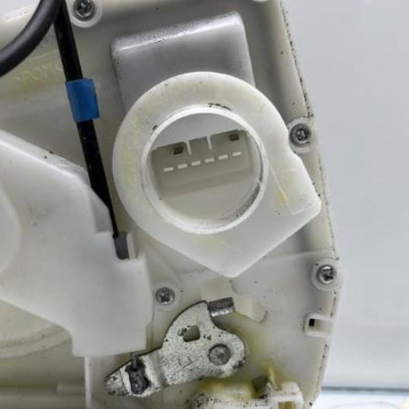 Serrure arriere gauche OPEL AGILA B Photo n°6
