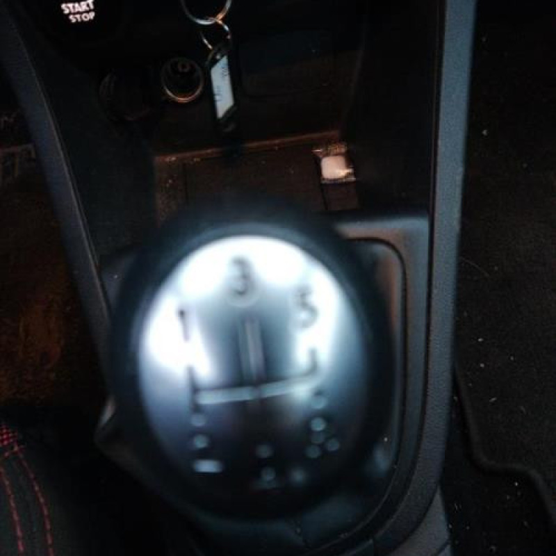 Boite a gants RENAULT CLIO 4 Photo n°10