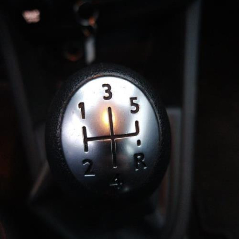 Boite a gants RENAULT CLIO 4 Photo n°11