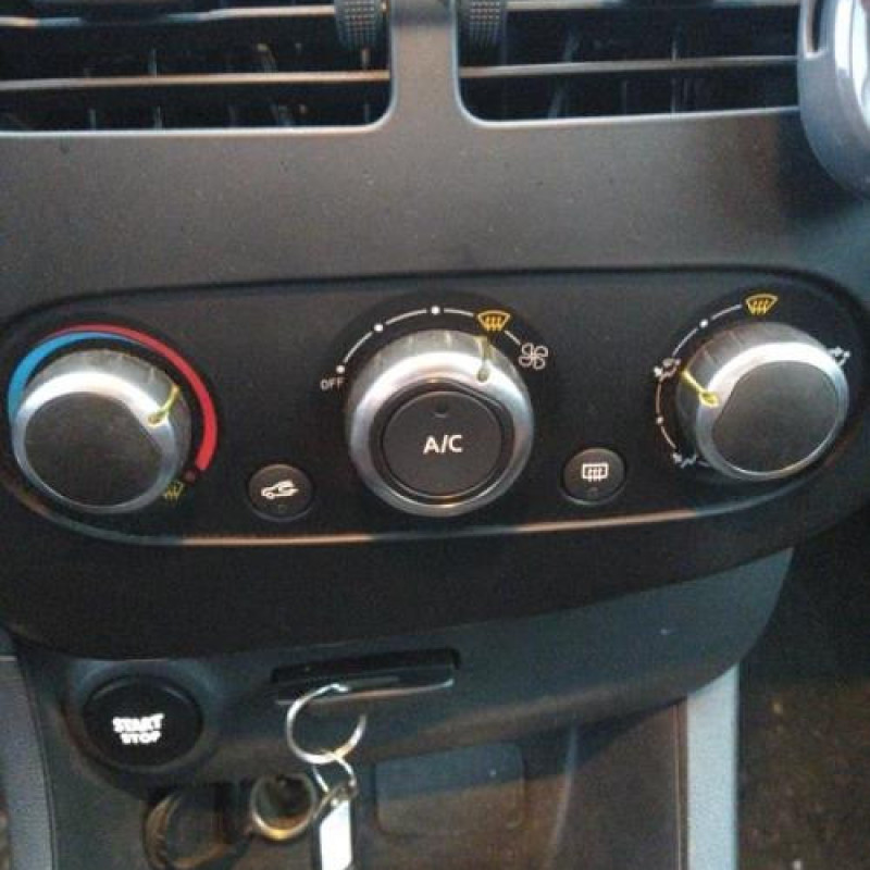 Boite a gants RENAULT CLIO 4 Photo n°12