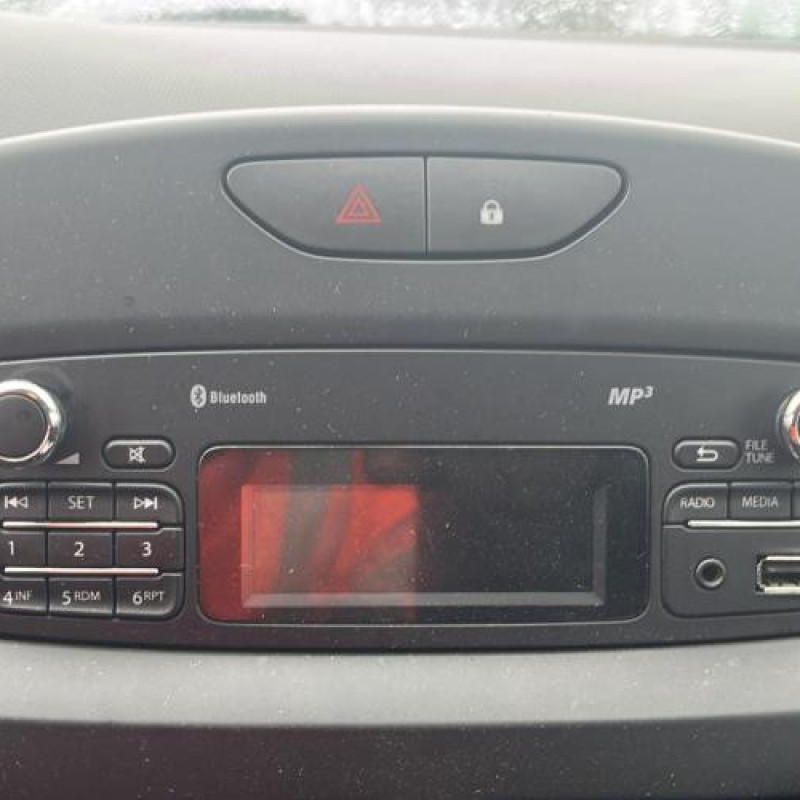 Boite a gants RENAULT CLIO 4 Photo n°16
