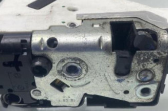 Serrure avant droit CITROEN C4 PICASSO 1