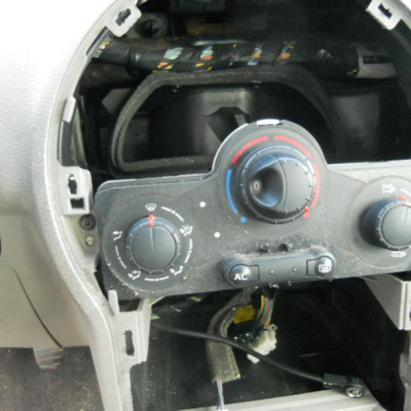 Boite a gants RENAULT MODUS Photo n°9