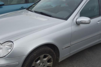 Traverse superieure MERCEDES CLASSE C 203