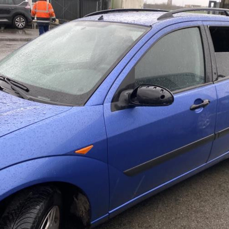 Feu arriere principal gauche (feux) FORD FOCUS 1 Photo n°8