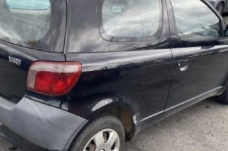 Retroviseur droit TOYOTA YARIS 1