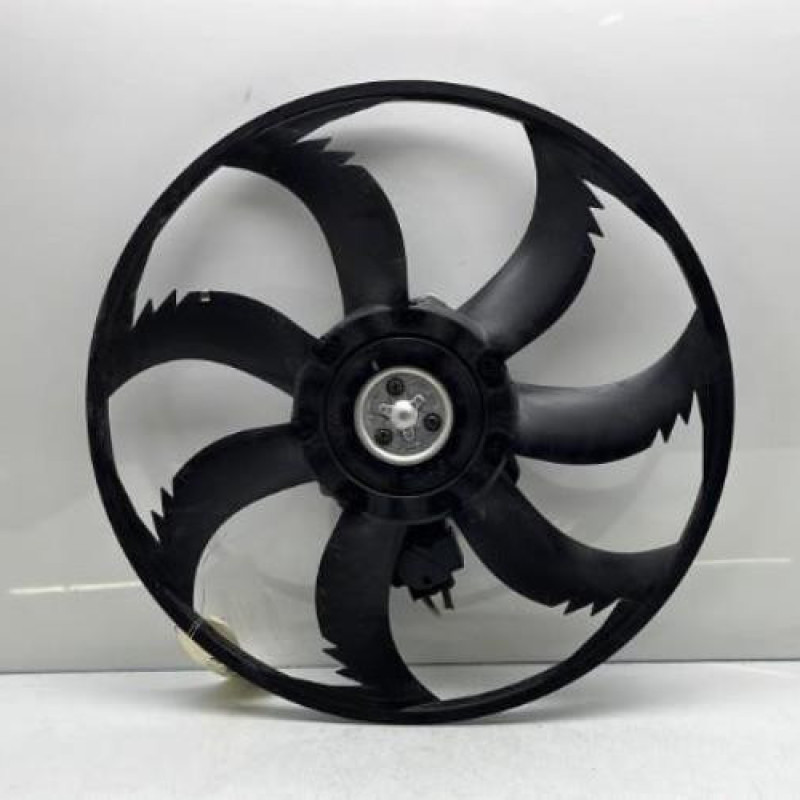 Moto ventilateur radiateur SUZUKI ACROSS Photo n°5
