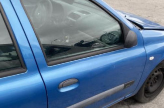 Bouton de warning RENAULT CLIO 2