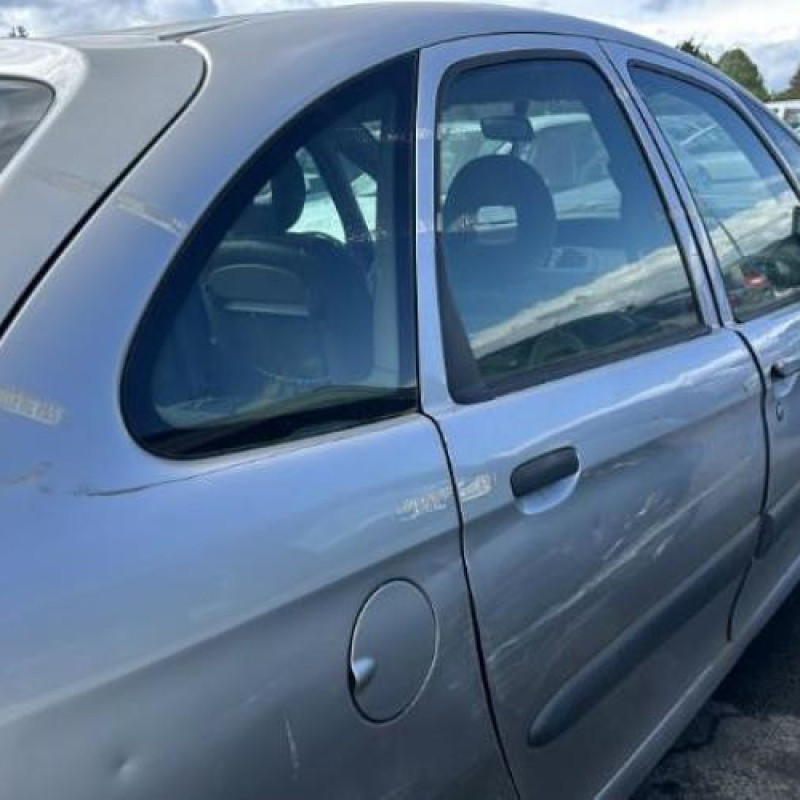 Feu arriere stop central CITROEN XSARA PICASSO Photo n°11