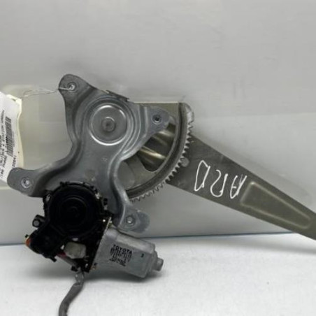 Leve vitre electrique arriere droit TOYOTA LAND CRUISER 4 STATION WAGON J100 Photo n°1