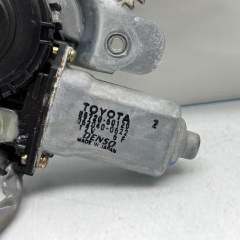 Leve vitre electrique arriere droit TOYOTA LAND CRUISER 4 STATION WAGON J100 Photo n°2