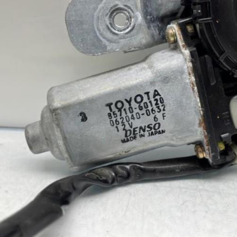 Leve vitre electrique arriere gauche TOYOTA LAND CRUISER 4 STATION WAGON J100 Photo n°5