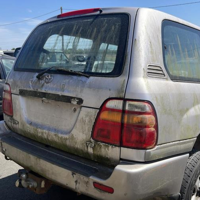 Leve vitre electrique arriere gauche TOYOTA LAND CRUISER 4 STATION WAGON J100 Photo n°13