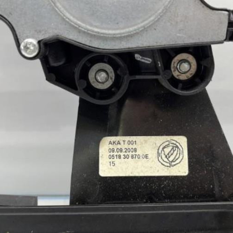 Leve vitre electrique avant gauche FIAT DOBLO 1 Photo n°8