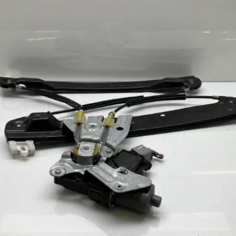 Leve vitre electrique avant droit OPEL MERIVA B Photo n°1