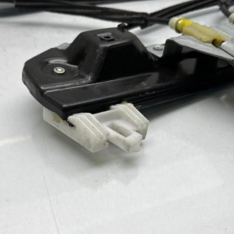 Leve vitre electrique avant droit OPEL MERIVA B Photo n°8